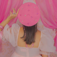 Load image into Gallery viewer, Beading Heart Beret