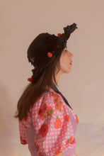 Load image into Gallery viewer, Black Forest & Heart C(ache) Heart Hat