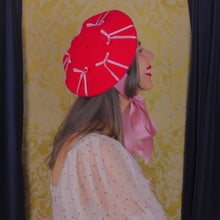 Load image into Gallery viewer, Coquette Beret