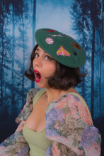 Load image into Gallery viewer, Entomology Beret