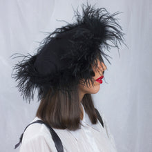 Load image into Gallery viewer, Feather Boa Beret in Black