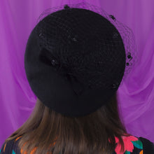 Load image into Gallery viewer, The Widow's Beret
