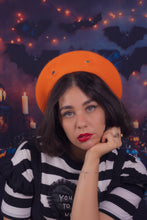 Load image into Gallery viewer, The Berets Have Eyes Beret