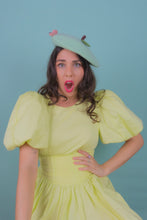 Load image into Gallery viewer, Apple Beret (Granny Smith)