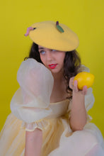 Load image into Gallery viewer, Lemon Beret