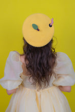 Load image into Gallery viewer, Lemon Beret