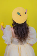 Load image into Gallery viewer, Lemon Beret