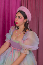 Load image into Gallery viewer, She's a Pearl Beret