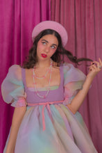 Load image into Gallery viewer, She's a Pearl Beret