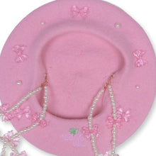 Load image into Gallery viewer, She's a Pearl Beret