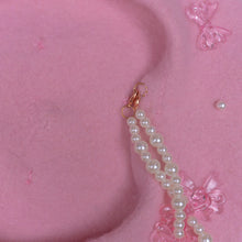 Load image into Gallery viewer, She's a Pearl Beret