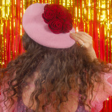 Load image into Gallery viewer, Bouquet Beret