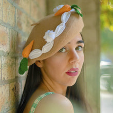 Load image into Gallery viewer, Carrot Cake Beret