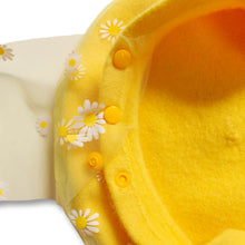 Load image into Gallery viewer, Going Daisy Beret