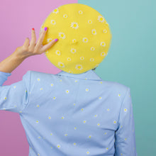Load image into Gallery viewer, Going Daisy Beret