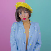 Load image into Gallery viewer, Going Daisy Beret