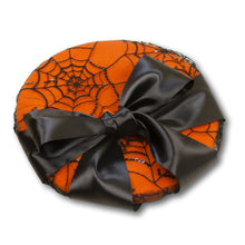 Load image into Gallery viewer, Cobweb Beret in Orange