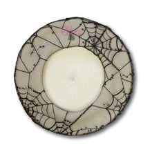 Load image into Gallery viewer, Cobweb Beret in White