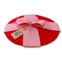Load image into Gallery viewer, I&#39;m the Gift Beret