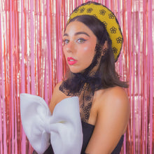 Load image into Gallery viewer, Feeling Blossom Beret