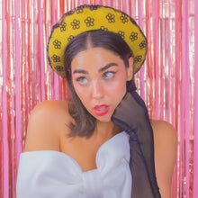 Load image into Gallery viewer, Feeling Blossom Beret