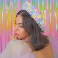 Load image into Gallery viewer, Flower Crown Beret