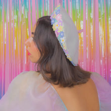 Load image into Gallery viewer, Flower Crown Beret