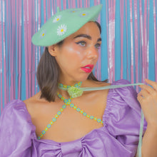 Load image into Gallery viewer, Lazy Daisy Beret