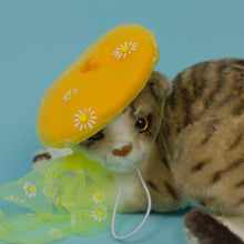 Load image into Gallery viewer, Going Daisy Pet Beret