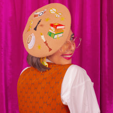 Load image into Gallery viewer, Dark Academia Beret