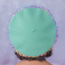 Load image into Gallery viewer, Twinkle Tinsel Beret