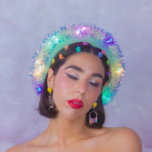 Load image into Gallery viewer, Twinkle Tinsel Beret