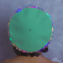 Load image into Gallery viewer, Twinkle Tinsel Beret