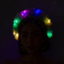 Load image into Gallery viewer, Twinkle Tinsel Beret