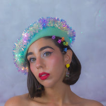 Load image into Gallery viewer, Twinkle Tinsel Beret
