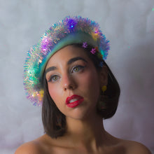 Load image into Gallery viewer, Twinkle Tinsel Beret