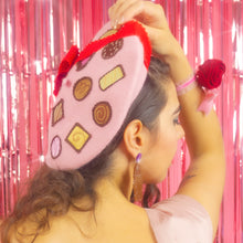 Load image into Gallery viewer, Life is Like Beret