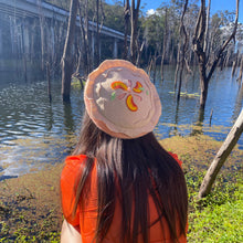 Load image into Gallery viewer, Peach Pie Beret