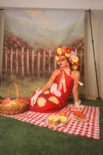 Load image into Gallery viewer, The Mae (Gerbera Straw Hat in Small)