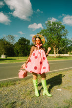 Load image into Gallery viewer, The Britney (Rainbow Daisies Straw Hat in Large)