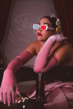 Load image into Gallery viewer, The Jayne (Ceramic Posy Comb Set)