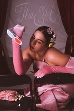 Load image into Gallery viewer, The Jayne (Ceramic Posy Comb Set)