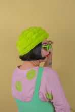 Load image into Gallery viewer, Après Scare Gumdrop Hat