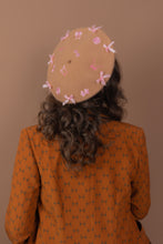 Load image into Gallery viewer, Assorted Bows Beret