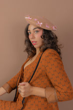 Load image into Gallery viewer, Assorted Bows Beret