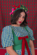 Load image into Gallery viewer, Knot Just a Wreath Beret