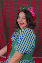 Load image into Gallery viewer, Knot Just a Wreath Beret