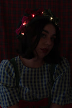 Load image into Gallery viewer, Knot Just a Wreath Beret