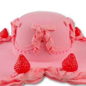 Strawberries & Heart C(ache) Heart Hat