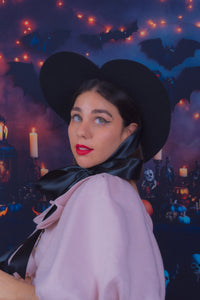 Love Struck Heart Hat in Black